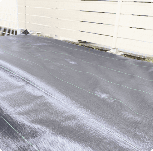 ①除草シートの敷設