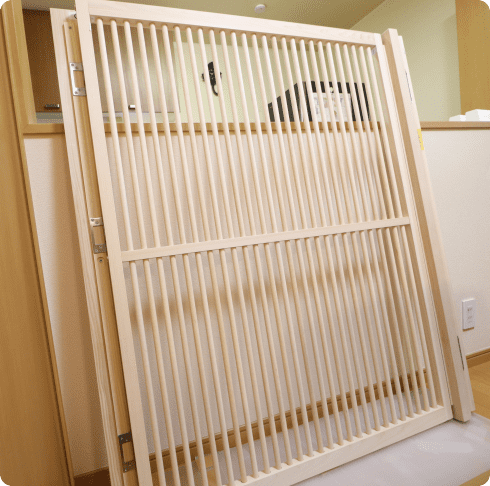 ②にゃんガード本体